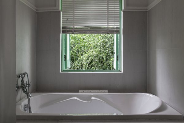 Fiberglass Tub Installation in Greenfield